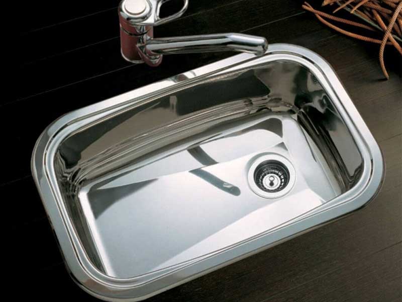Pileta con anti-rebalse